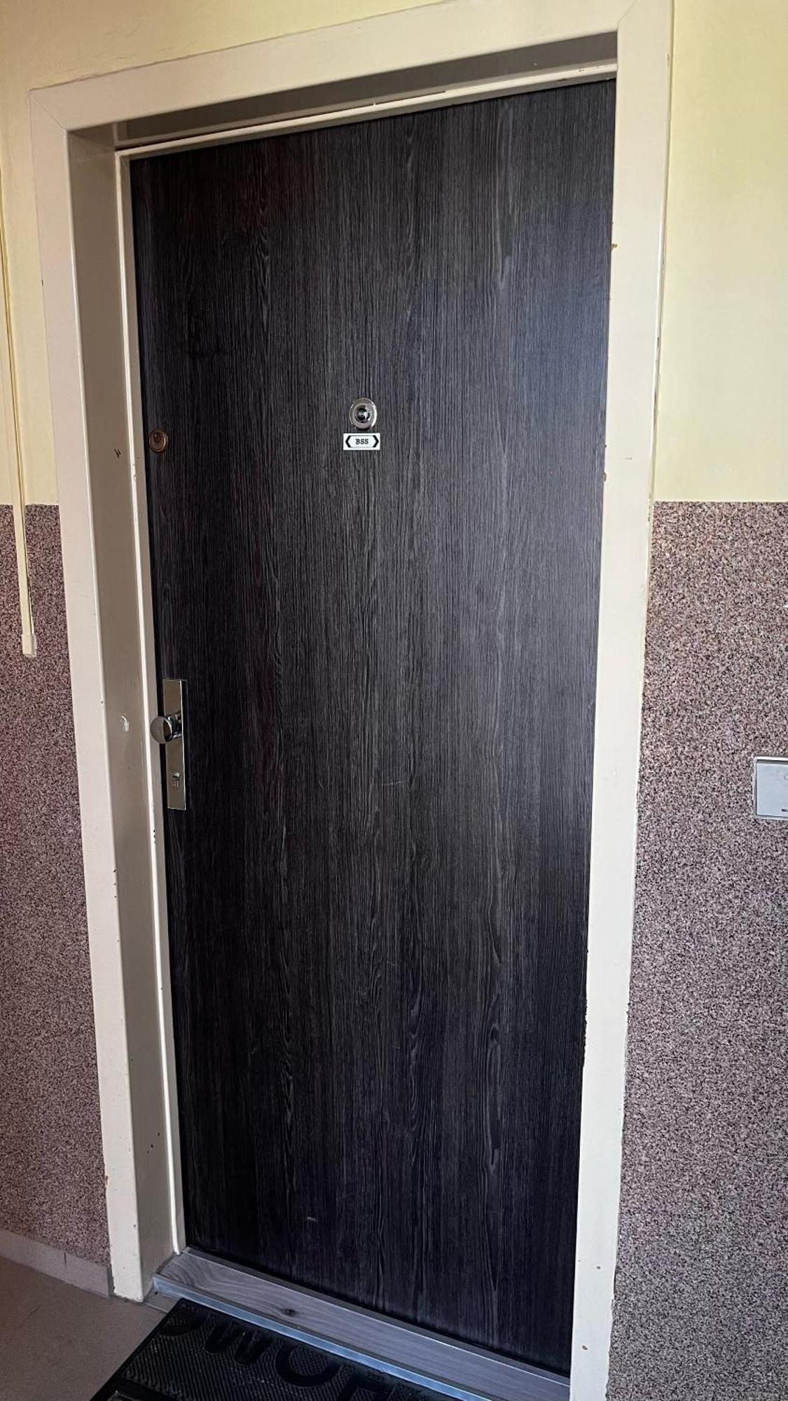 Apartman Bss เตร็นชีน ภายนอก รูปภาพ